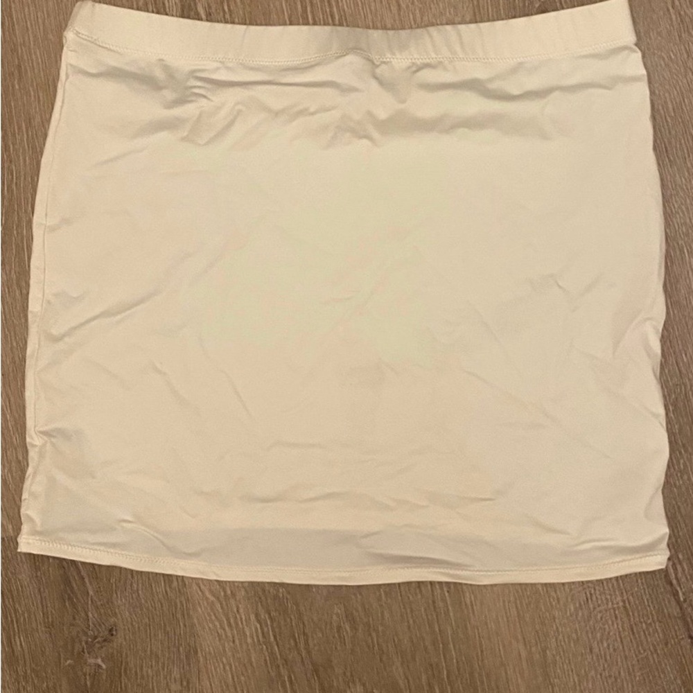 Elegant Skims swim skirt coverup